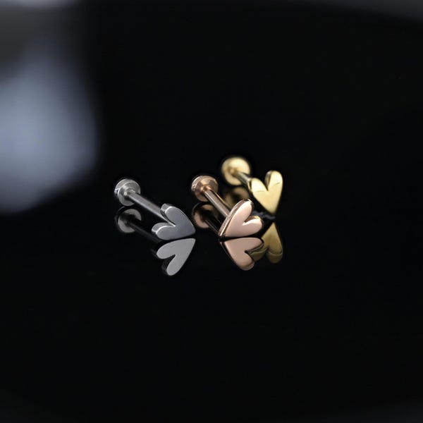 BEATTI Darling Heart Threadless Push Pin Labret Stud • Mini Heart Cartilage earring • Tragus/Helix/Conch • FlatBack Earrings