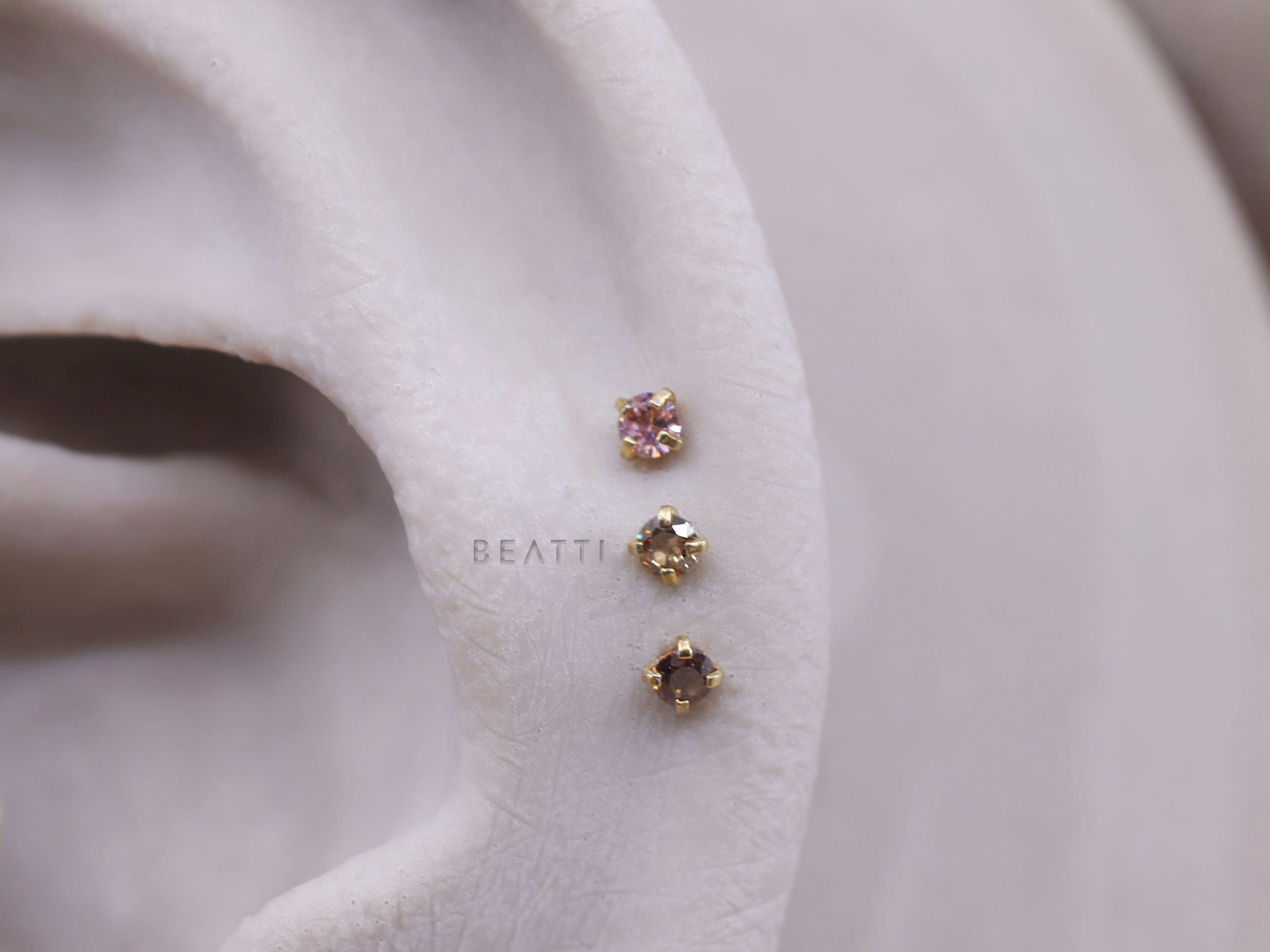 20G/18G Tiny 1.5mm/2mm Ombre CZ Threadless Push Pin Labret - Etsy