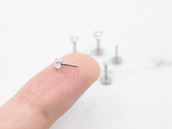 16G 18G Tiny Threadless Push Pin Labret Stud 1.5mm 3mm Cartilage