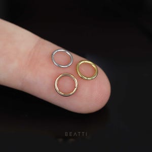 18G/20G • 5mm SUPER TINY Cartilage Hoop • 5mm Hinged Clicker Hoop • Ultra Tiny Hoop • 5mm Seamless Hinged Hoop