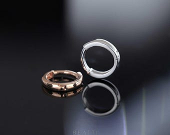 NEW ‣ 14k Solid Gold SUPER Tiny Huggie Hoop, 5mm 6mm Huggie Hoop, 14K Tiny Hoop, 14k Gold Mini Hoop, 14k Cartilage Hoop, Gold Hoop, Clicker