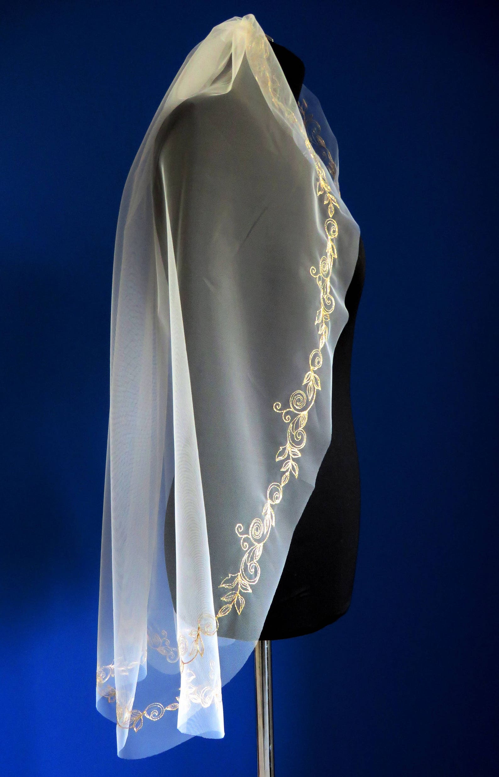 Gold Wedding Veil Gold Lace Veil Embroidered Bridal Veil Etsy