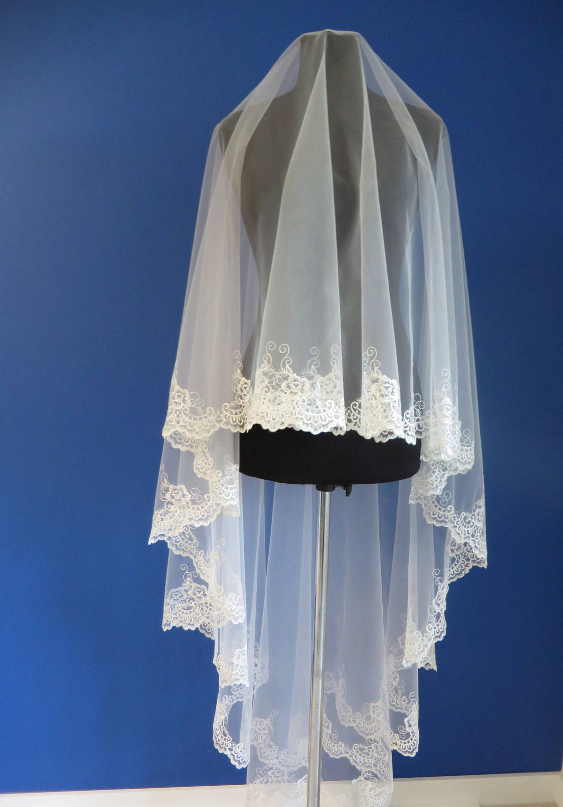 Drop Wedding Veil Lace Applique Veil Scallop Lace Veil Etsy