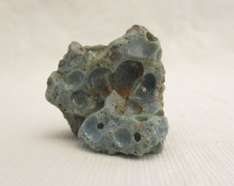 Miniature-Sized Porous Blue Slag Glass 11380x