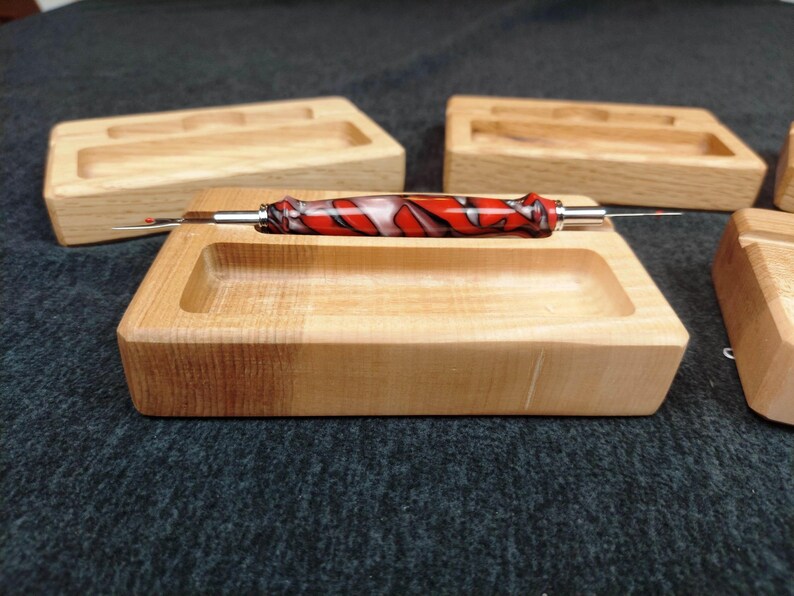 Hardwood Sewers Caddy, Seam Ripper Stand/tray. Keep Your Seam Ripper on ...