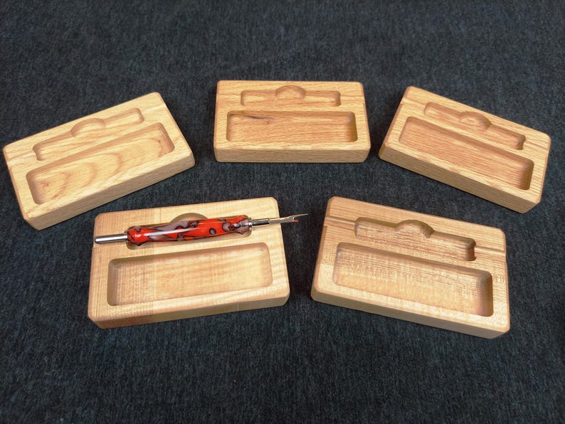 Hardwood Sewers Caddy, Seam Ripper Stand/tray. Keep Your Seam Ripper on ...