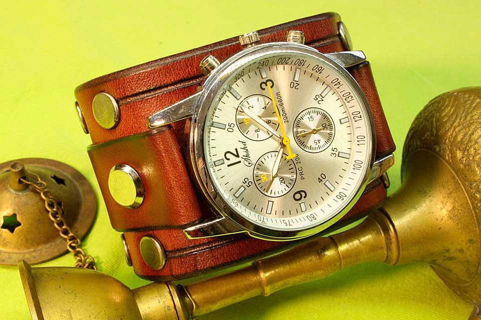 70年代のブレスレットウォッチ - Etsy 日本