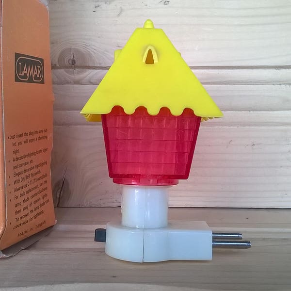 Vintage Night Lamp Red House with Yellow Roof, Minimal Mid-CenturyModern Nightlight,Brass Plug, Decorative Lighting, Bedside Wall Small Lamp