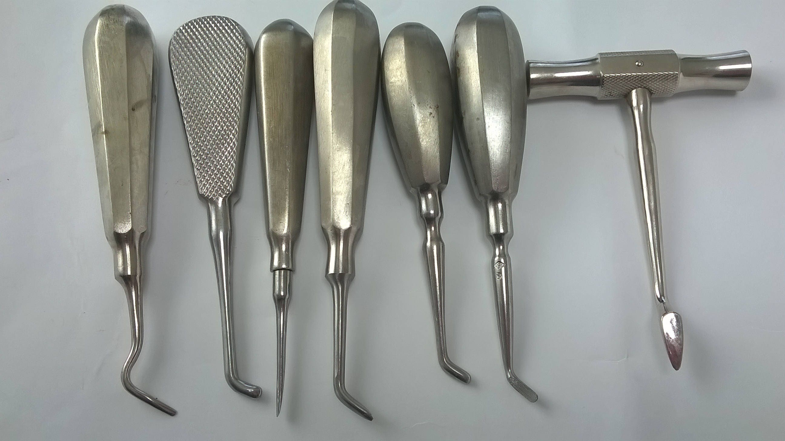Vintage Dentist Tools Dental Tools Tooth Extraction R Stainless Steel  Vintage Medical Equipment Old Dental Instruments.seth From 7 Tools. 