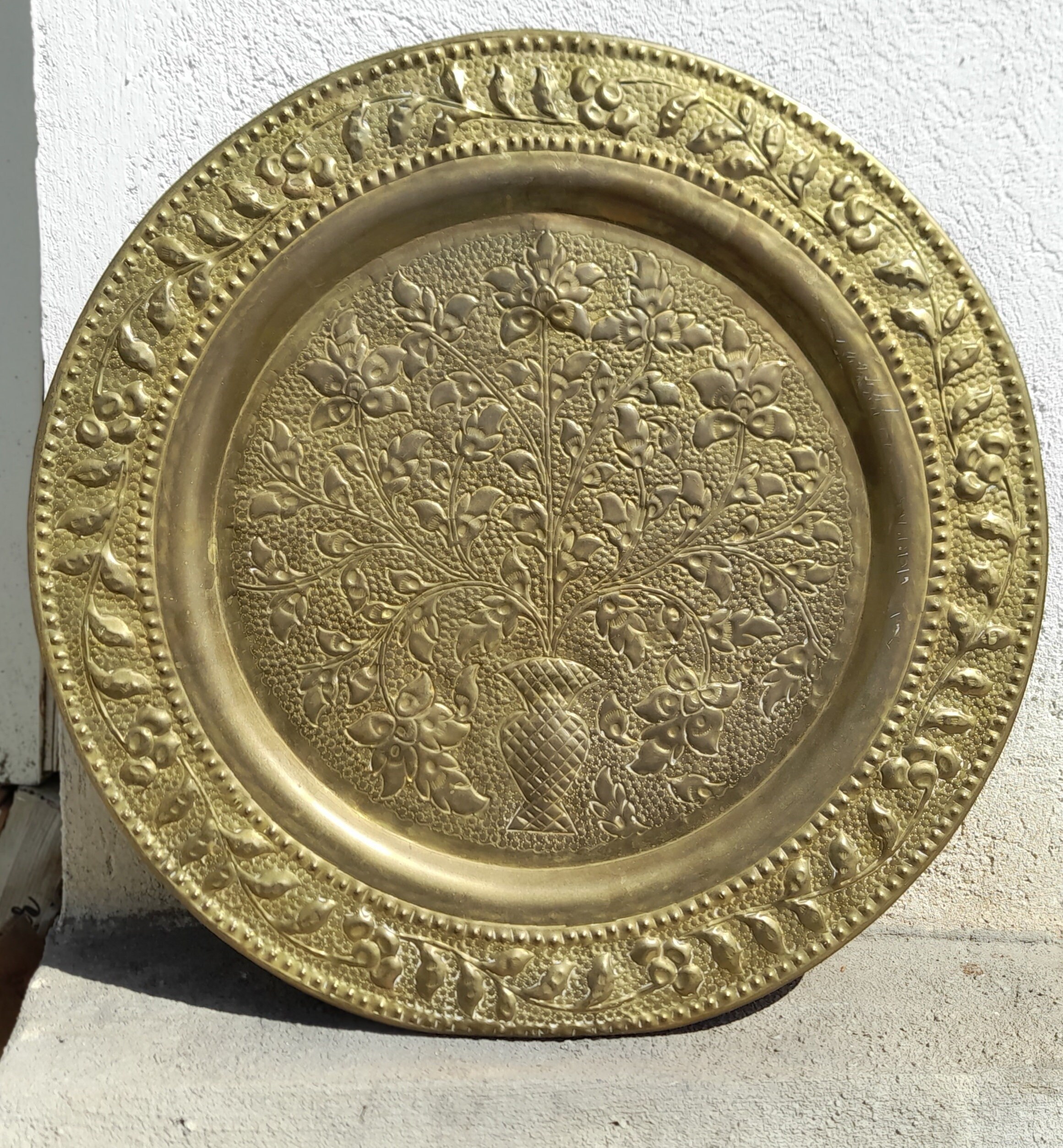 Vintage 23 Inch Brass Tray Table Top Wall Hanging Tray / Hand Etsy