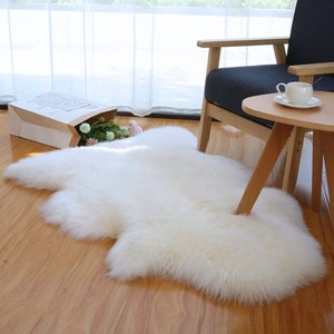 Woolous Genuine Sheepskin Rug, New Zealand Real Sheep Skin Throw Rug for Chair, Bedroom and Living Room (Single Pelt, 2x3 ft, Ivory)