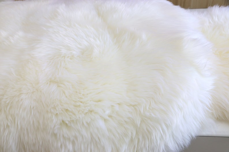 Woolous Ivory Sheepskin Rug in Various Sizes: 2x3 ft, 2x6 ft, 4x6 ft, 6x6 ft & 3x3 ft