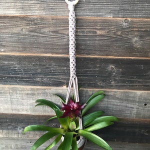Stormy Colored Macrame Plant Hanger // Boho Home Decor // Modern Macrame