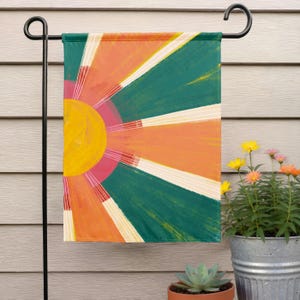 Modern Abstract Sun Garden Flag – Mid Century Art Porch Flag
