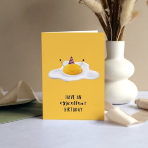 carte d'anniversaire d'oeuf | Carte de jeu de mots drôle mignonne de Zazzle.be Liste d'envies Vous avez des idées ? Eggcellent | Carte de célébration A6