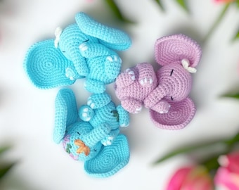 Little sleeping elephant crochet pattern - easy amigurumi pattern - cute elephant crochet pattern - amigurumi elephant pattern
