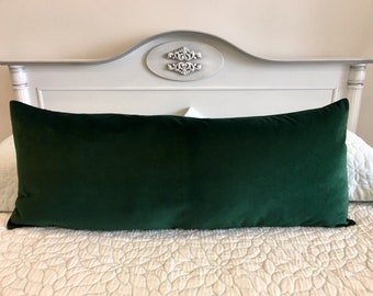 emerald green pillows