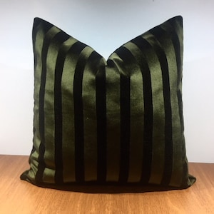 Luxury Dark Green Velvet Throw Pillow, Velvet Pillow Cover, Green Pillows, Decorative Pillow, Velvet Cushion Case, Dark Green Velvet Pillows
