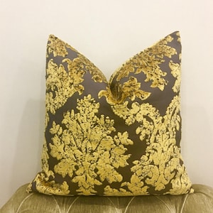 Luxury Gold Velvet Pillow Cover, Gold Pillows, Velvet Decorative Pillows, Throw Pillows, Velvet Cushion, 18X18  20X20 Gold Velvet Pillows