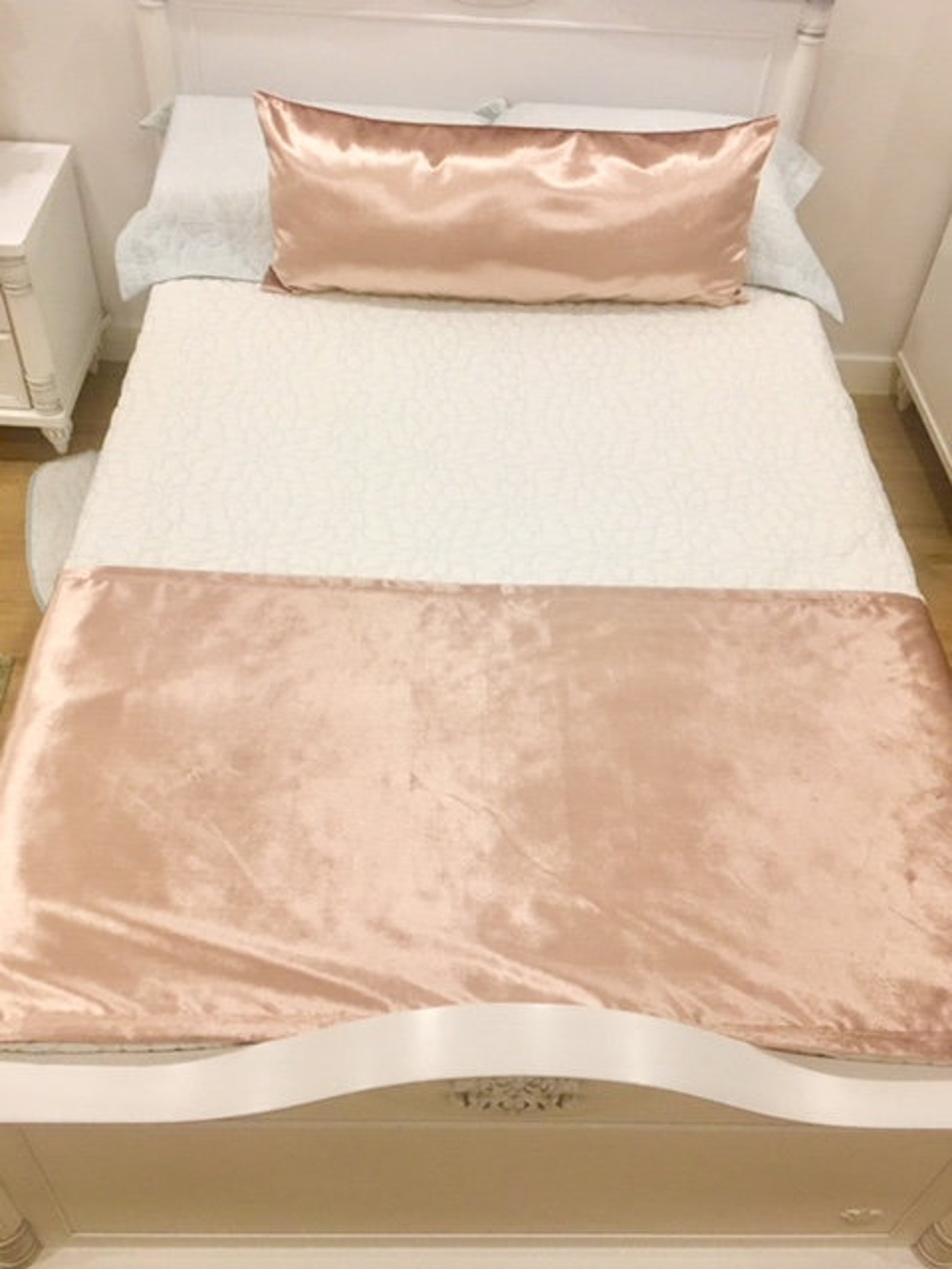 Bed Runner Blush Pink Bed Runner Velvet Runners Bed Scarf Etsy