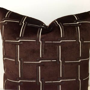 Luxury Brown Velvet Pillow Cover, Brown Pillows, Velvet Pillow, Decorative Throw Pillow, Designer Velvet Cushion, Brown Velvet Pillow Covers