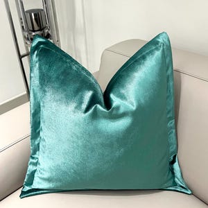 Dark Mint Velvet Pillow Cover, Velvet Pillows, Green Pillows, Decorative Pillow Case, Velvet Cushion Case, 18X18 20X20 Green Pillow Cover