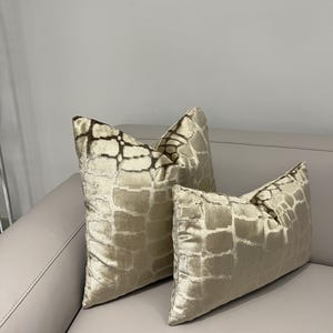 Luxury Light Bronze Pillow Cover, Bronze Velvet Pillow, Decorative Pillow, Throw Pillows, Velvet Cushion Case, 18X18 20X20 Velvet Pillows