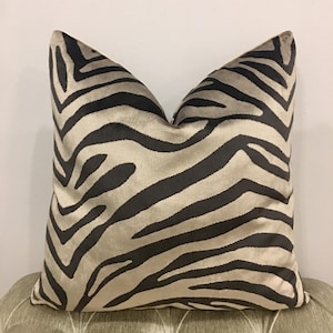 Gray Tiger Velvet Pillow Cover, Animal Cushion Cover, Decorative Pillow Case, Luxury Accent Pillows, Designer Euro Sham, Custom Made Sizes