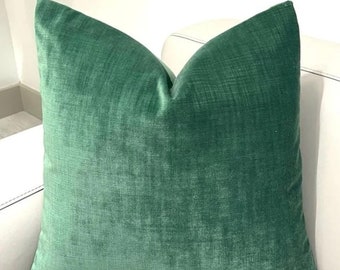 Soft Green Velvet Pillow Cover: Decorative Cushion Case