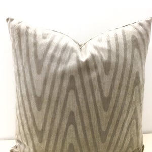 Beige Velvet Pillow Cover, Beige Pillow, Velvet Pillow, Velvet Cushion, Throw Pillow, Luxury Pillows, 18X18 Beige Couch Sofa Velvet Pillows