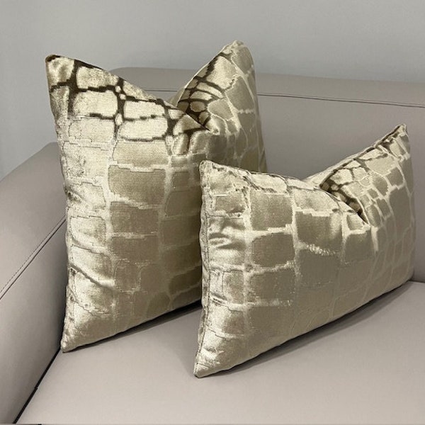 Luxury Light Bronze Pillow Cover, Bronze Velvet Pillow, Decorative Pillow, Throw Pillows, Velvet Cushion Case, 18X18 20X20 Velvet Pillows