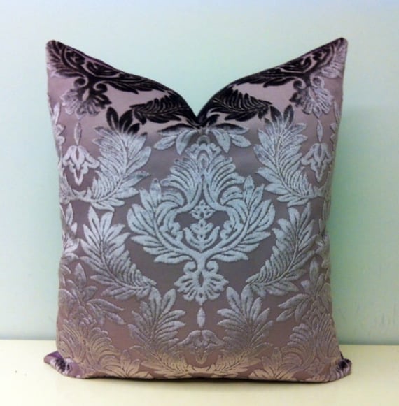 Luxury Lilac Velvet Pillow Cover Velvet Luxury Lilac Velvet Pillow Cover Lilac
