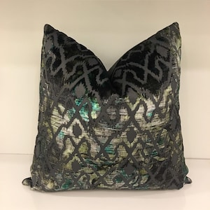 Luxury Dark Gray Velvet Pillow Cover: Decorative Sofa Cushion