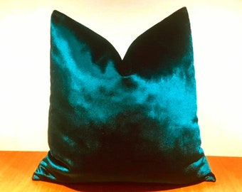 Peacock Blue Velvet Pillow Cover, Blue Pillows, Velvet Pillow, Throw Pillow, Decorative Pillows, Cushion Case, 18X18 20X20 Velvet Pillows
