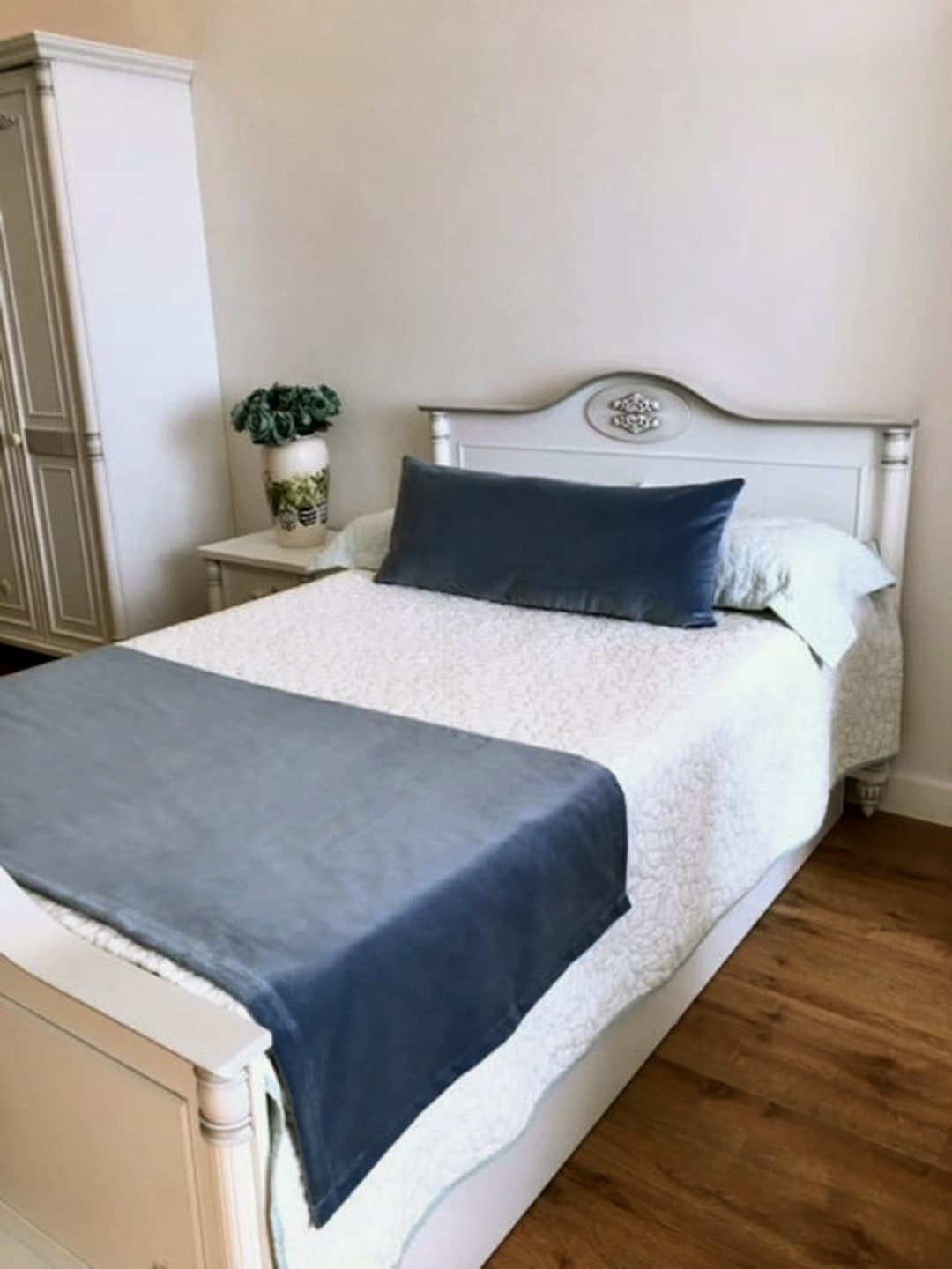 Doublesided Smokey Blue Velvet Bed Runner, Bed Scarf, Bed Cover, Twin Full King Queen Size Bed