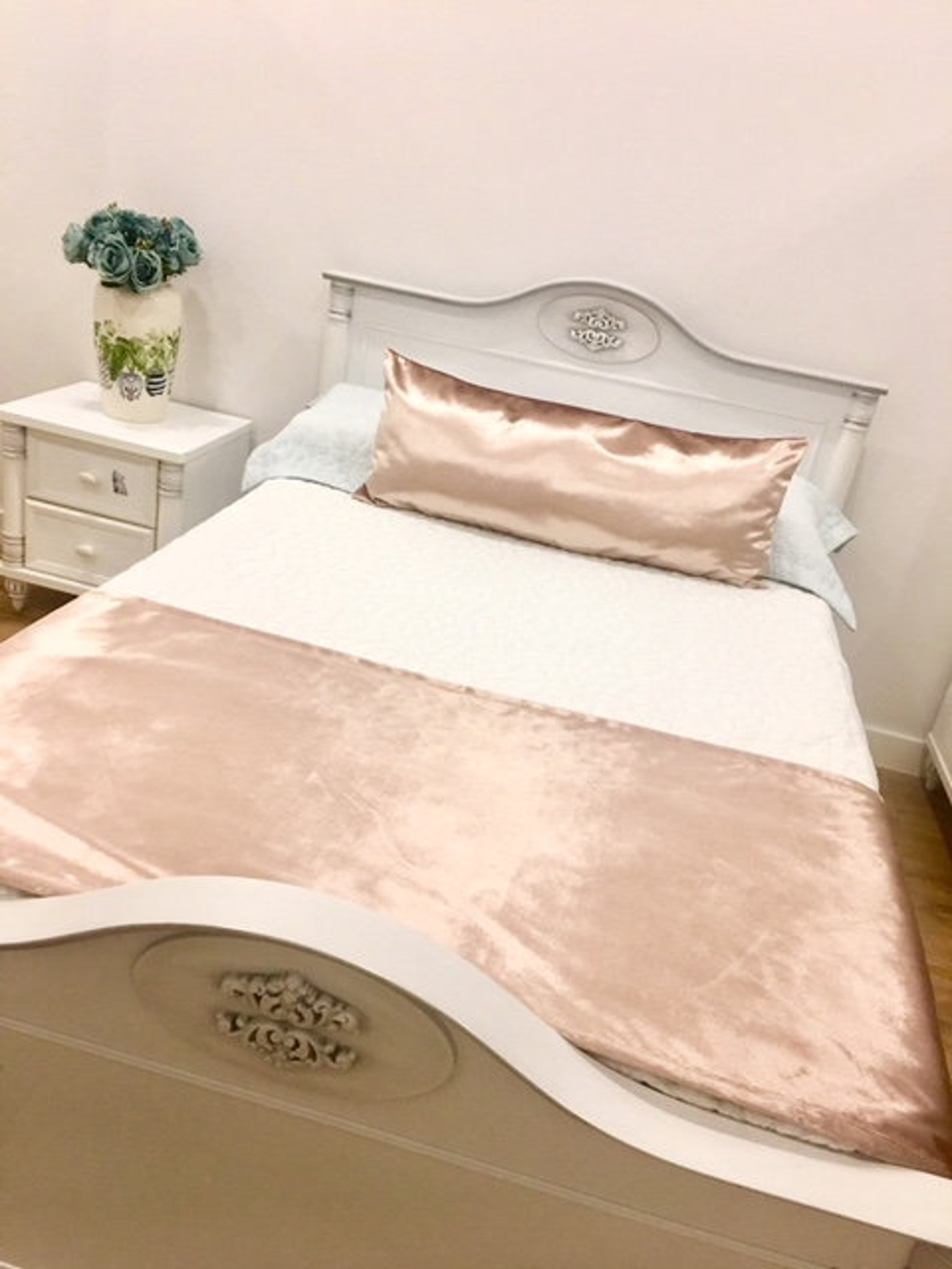 Bed Runner Blush Pink Bed Runner Velvet Runners Bed Scarf Etsy