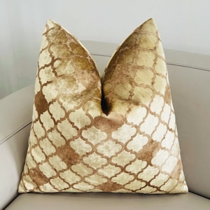 Luxury Pale Gold Pillow Cover, Velvet Pillows, Gold Pillows, Decorative Couch Sofa Pillows, Throw Pillows, Cushion Case, Pillow Cover 20X20