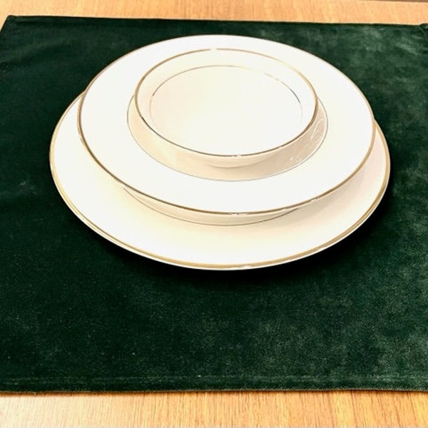Set of 2 Dark Green Velvet Placemats, rectangle placemat, square placemat, Christmas, Xmas, Wedding Table Mat, Table Runner Linens, Placemat