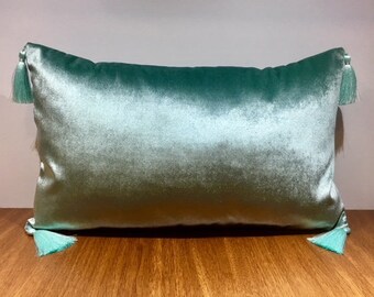 Luxury Mint Velvet Pillow Cover, Green Pillow With Tassels, Velvet Throw Pillow Cover, Decorative Cushion Case, Green Pillow Cover 12X20