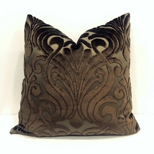 Luxury Brown Velvet Pillow Cover, Brown Pillows, Velvet Pillow, Decorative Throw Pillow, Designer Velvet Cushion, Brown Velvet Pillow Covers