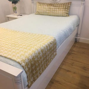 Doublesided Yellow Velvet Bed Runner, Runners, Bed Scarf, Bed Cover, Twin King Queen Size Bed Runners, Yellow Velvet Bed Runners For Bedroom