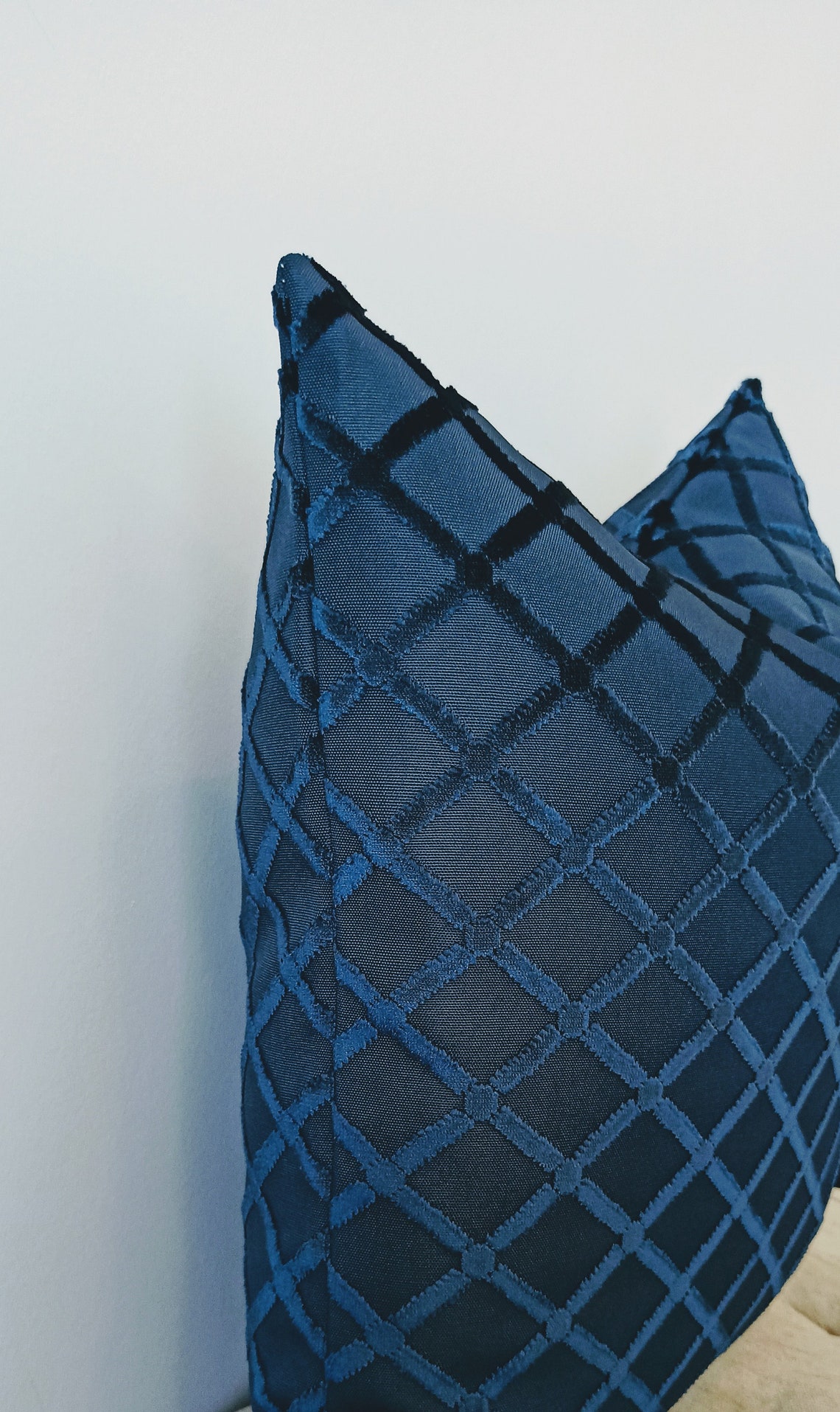 Luxury Navy Blue Velvet Pillow Covervelvet Pillowthrow Etsy