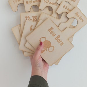 Nursery Wardrobe dividers, 7 pieces