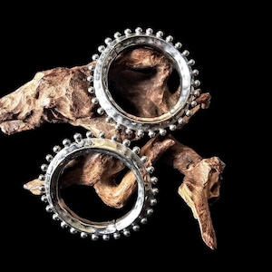 Pesas tribales para orejas, pesas de aro para orejas, pesas para orejas, aretes de calibre - 1 par