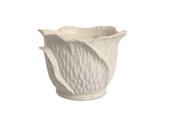 Chelsea House Port Royal Porcelain Cabbage Leaf Cachepot Cream White Italy