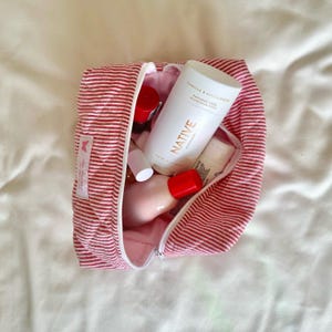 Red White Seersucker Makeup Bag, quilted makeup bag, cosmetic bag, travel pouch, aesthetic makeup bags, toiletry bag,  zipper bag.