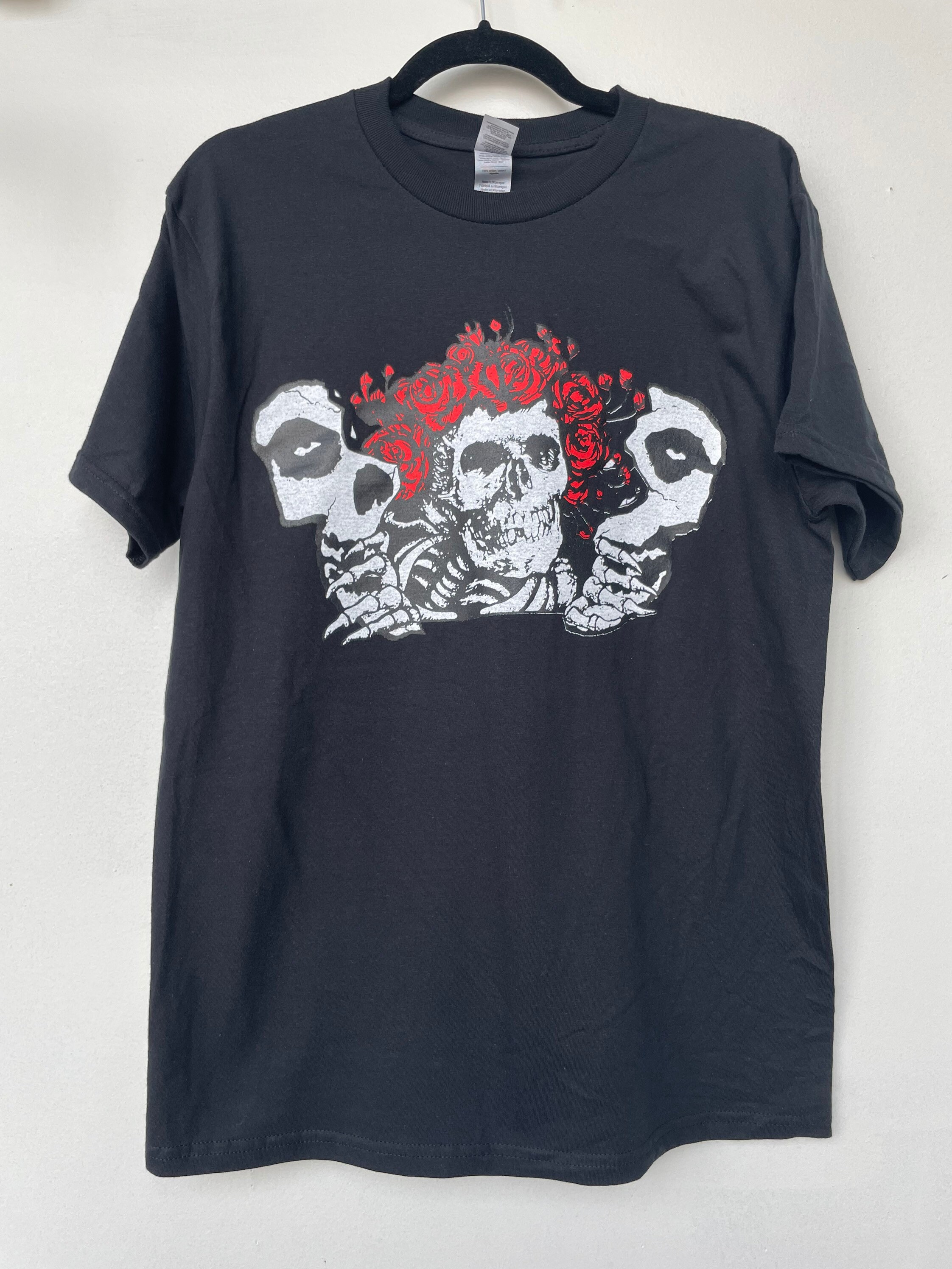 Medium Misfits Bertha on Black Gildan Hammer Tee 100% Cotton