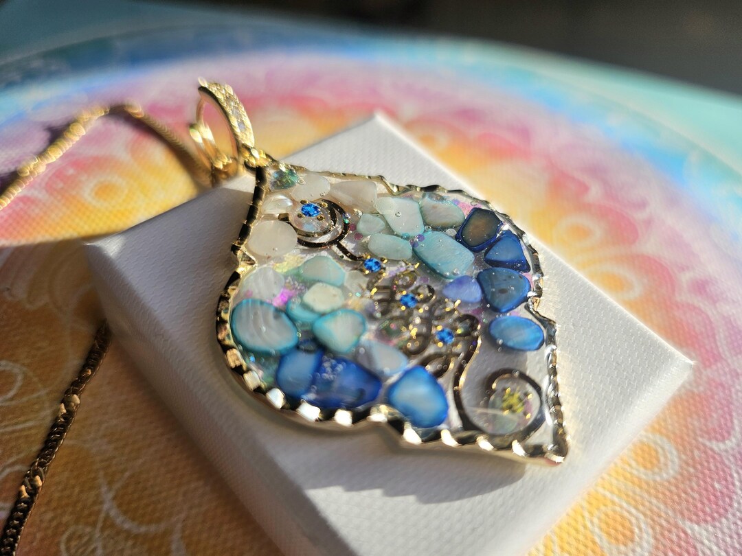 Good Shell Amulet Goddess Amulet of Inner Transformation | Oceanic Heart | Mother-of ...