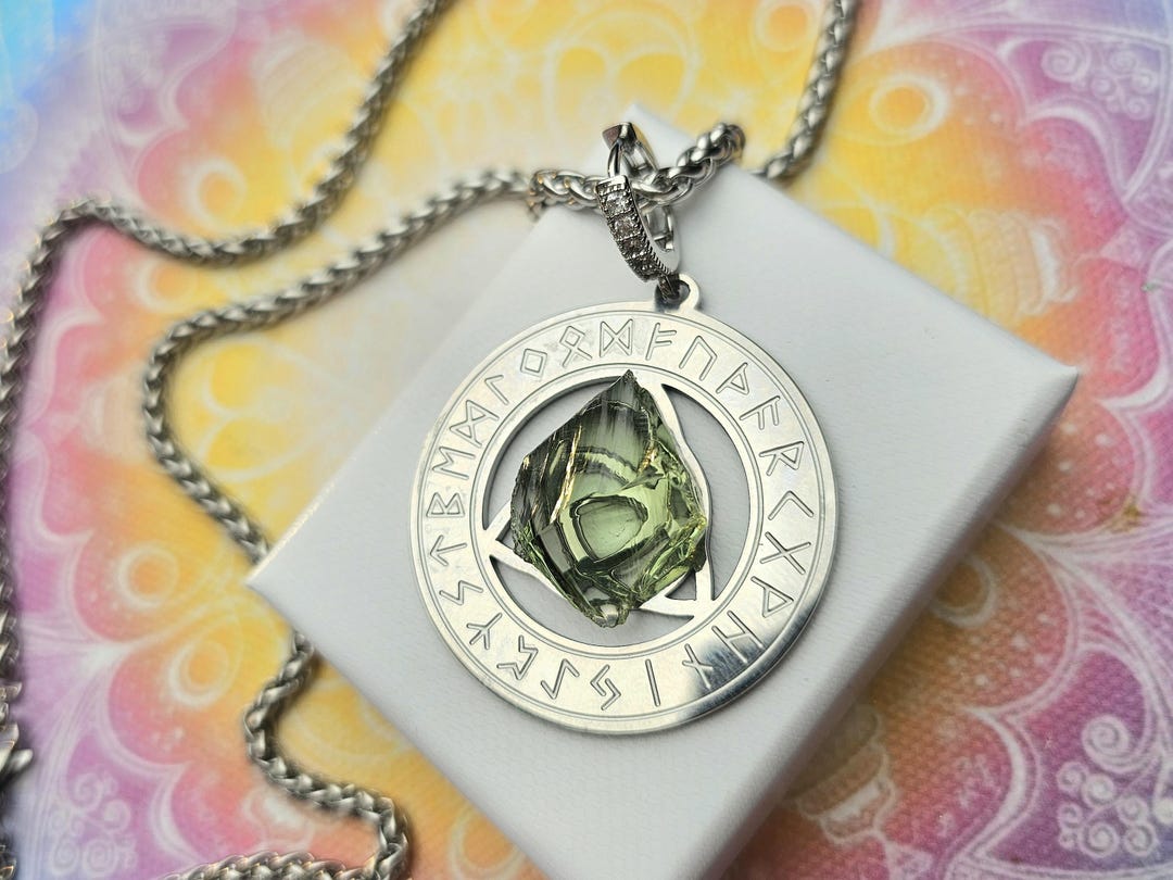 Trinity Rune Rune Wheel of Life Force | Celtic Amulet / Triquetra Viking Amulet ...