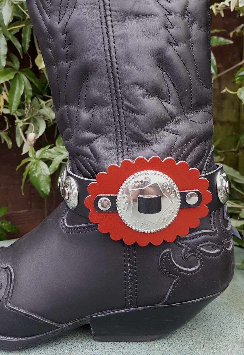 concho boot straps